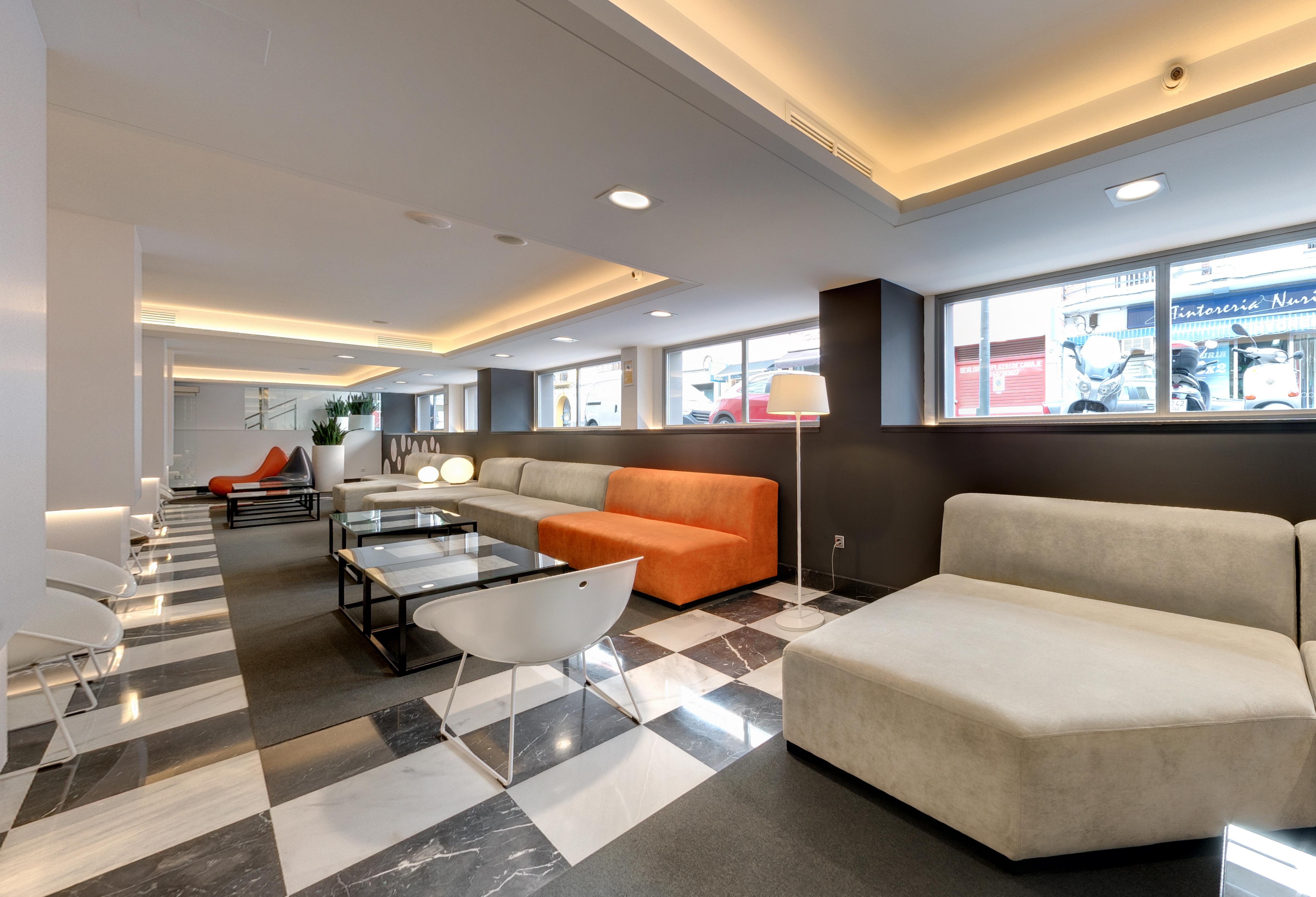 Monte Carmelo Hotel Севиля Екстериор снимка