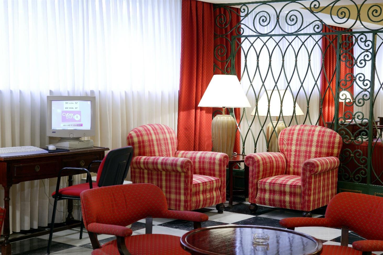 Monte Carmelo Hotel Севиля Интериор снимка
